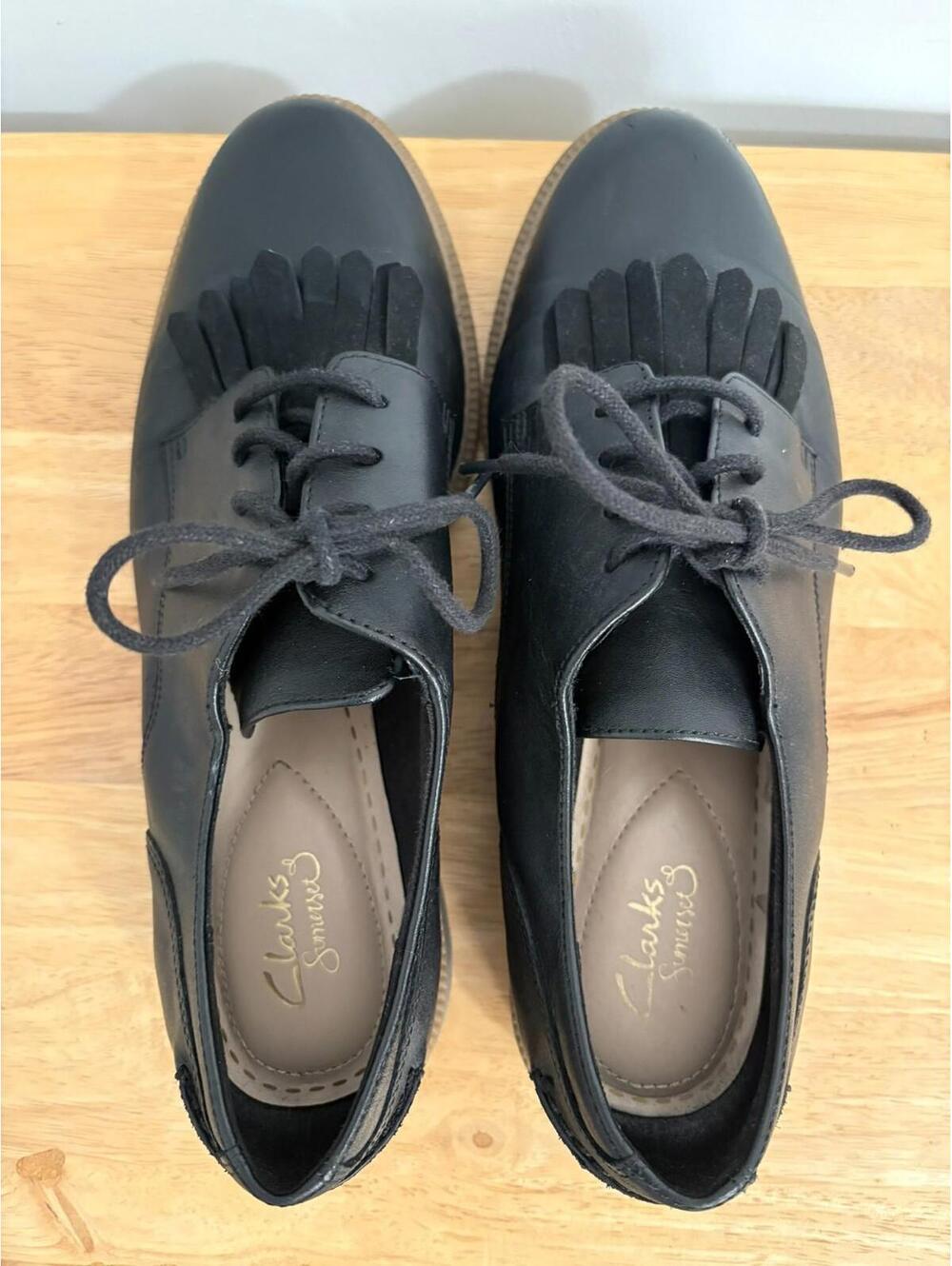 CLARKS Somerset Griffin Mabel Oxfords Black Leather Kiltie Flats Women's 8.5 M - Picture 5 of 9